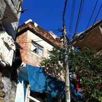 Photo taken at Favela do Cantagalo by Erwin S. on 5/10/2012