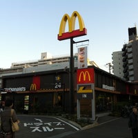 マクドナルド 新宿区のファーストフード店