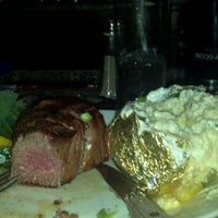 Снимок сделан в George&#39;s Steak Pit пользователем Craig M. 11/13/2011