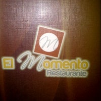Снимок сделан в El Momento Restaurante пользователем Benjamin D. 11/1/2011
