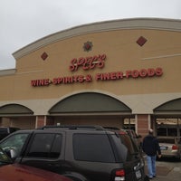 Photo taken at Spec&amp;#39;s Wines, Spirits &amp;amp; Finer Foods by NICK S. on 12/24/2011