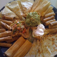 Photo taken at El Sol Mexican Restaurant by Elizabeth S. on 4/19/2011