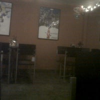 Photo taken at Juliu&#39;s pizzas by raul v. on 1/5/2012
