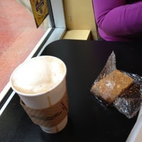 รูปภาพถ่ายที่ cafe 260 โดย Jordan C. เมื่อ 3/17/2012