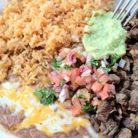 Снимок сделан в El Tarasco Mexican Food пользователем Marc T. 7/31/2012