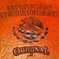 2/15/2012 tarihinde Jimziyaretçi tarafından Mexican Restaurant'de çekilen fotoğraf