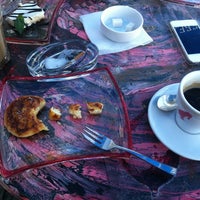 9/1/2012 tarihinde Anton B.ziyaretçi tarafından Кофейня Эскадрилья / Eskadrilia Cafe &amp;amp; Coffee'de çekilen fotoğraf