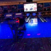Photo taken at Fort Belvoir Bowling Center by Laison D. on 9/10/2011
