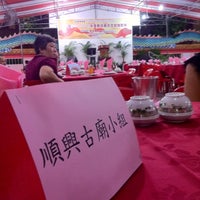 Photo taken at Tampines Chinese Temple by Alex K. on 5/1/2011