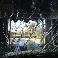 รูปภาพถ่ายที่ Cascades Car Wash โดย Kristin G. เมื่อ 11/13/2011