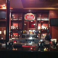 3/27/2011 tarihinde Matt W.ziyaretçi tarafından The Allen Wickers Sports Pub &amp; Grill'de çekilen fotoğraf