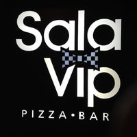 Photo taken at Sala Vip Pizzaria by Carolina S. on 6/14/2012