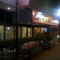 Photo taken at &amp;quot;SPIN&amp;quot; Kitchen &amp;amp; Bar by Robin M. on 10/17/2011