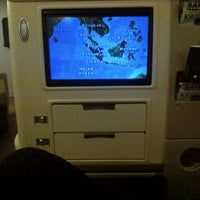 Photo taken at SQ826 SIN-PVG / Singapore Airlines by Joe L. on 11/11/2011