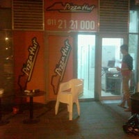 Photo taken at Pizza Hut Delivery by Strahinja Z. on 9/10/2012