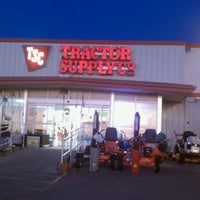 Photo taken at Tractor Supply Co. by Destiny C. on 9/20/2011