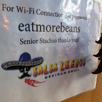 รูปภาพถ่ายที่ Salsa Leedos Mexican Grill โดย Brian M. เมื่อ 4/19/2011