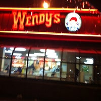 Photo taken at Wendy’s by De&amp;#39;Mon W. on 1/18/2012