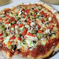 รูปภาพถ่ายที่ Pizzeria Italiana Pacciarino โดย Alex S. เมื่อ 8/8/2012