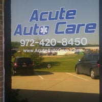 Foto tirada no(a) Acute Auto Care por Chris R. em 4/18/2012