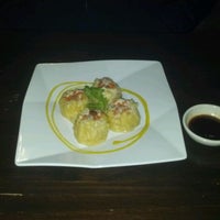 Das Foto wurde bei Phayathai Restaurant von Noel Maldonado am 3/27/2012 aufgenommen