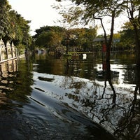 Photo taken at Flood Around by Tuang T. on 3/2/2012