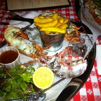 8/25/2012 tarihinde Gavin D.ziyaretçi tarafından Big Easy Bar.B.Q &amp;amp; Crabshack'de çekilen fotoğraf
