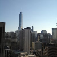 Photo taken at Avenue Crowne Plaza Chicago Magnificent Mile by Ray H. on 8/28/2012