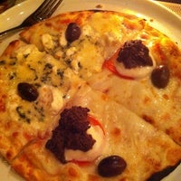 2/8/2012にMiki S.がArtesão Forneria e Pizzasで撮った写真