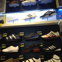 loja adidas jockey plaza