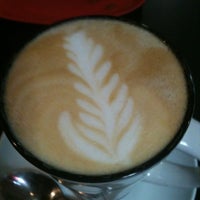 5/10/2012 tarihinde Francisco R.ziyaretçi tarafından Espresso 73 Café'de çekilen fotoğraf