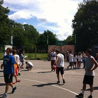Photo taken at Центр уличного баскетбола &quot;Седьмая&quot; by Di N. on 7/14/2012