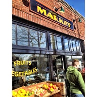 2/5/2012 tarihinde Rudolph v.ziyaretçi tarafından Woodsman Market'de çekilen fotoğraf
