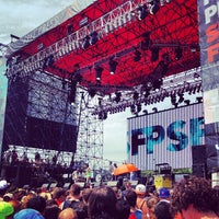 Photo taken at Free Press Summer Fest by Thad D. on 6/4/2012