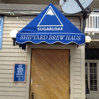 Das Foto wurde bei Shipyard Brew Haus von Oakley D. am 3/10/2012 aufgenommen