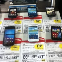 Photo taken at Best Buy by Tonian L. on 7/31/2012