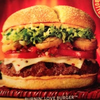 Photo taken at Red Robin Gourmet Burgers and Brews by Steve C. on 12/2/2011