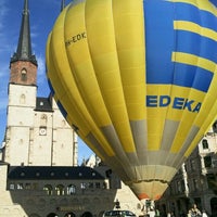 Foto diambil di EDEKA Hallmarkt oleh Rene M. pada 10/1/2011