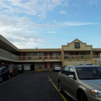 รูปภาพถ่ายที่ Quality Inn โดย Pepsi เมื่อ 4/27/2012