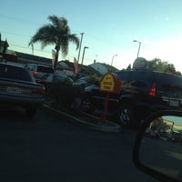 Photo taken at El Pollo Loco by Jovani Carlo G. on 3/21/2012