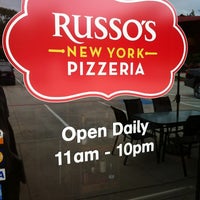 Photo taken at Russo&amp;#39;s New York Pizzeria - The Woodlands by Hugo M. on 4/20/2012