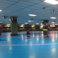 Foto diambil di Rollerland Skate Center oleh Tara O. pada 4/22/2012