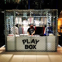 play comme des garcons tokyo