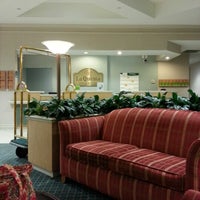 7/20/2012 tarihinde Angelaziyaretçi tarafından La Quinta Inn &amp;amp; Suites Dallas North Central'de çekilen fotoğraf