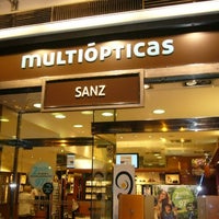 Foto tomada en Multiópticas Sanz  por optimovil el 5/6/2012