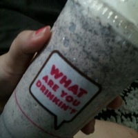 Photo taken at Dunkin&amp;#39; by Yesenia d. on 7/5/2012