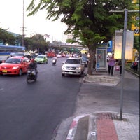 Photo taken at BMTA Bus Stop Khlong San Pier by Jaded N. on 12/17/2011