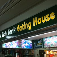 Photo taken at Mr Teh Tarik Eating House by Tommy W. on 12/2/2011