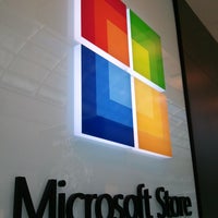 Photo taken at Microsoft Store by Marcus D. on 7/2/2011