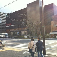 Photo taken at ウェアハウス 東雲店 by Hirokazu O. on 4/6/2012